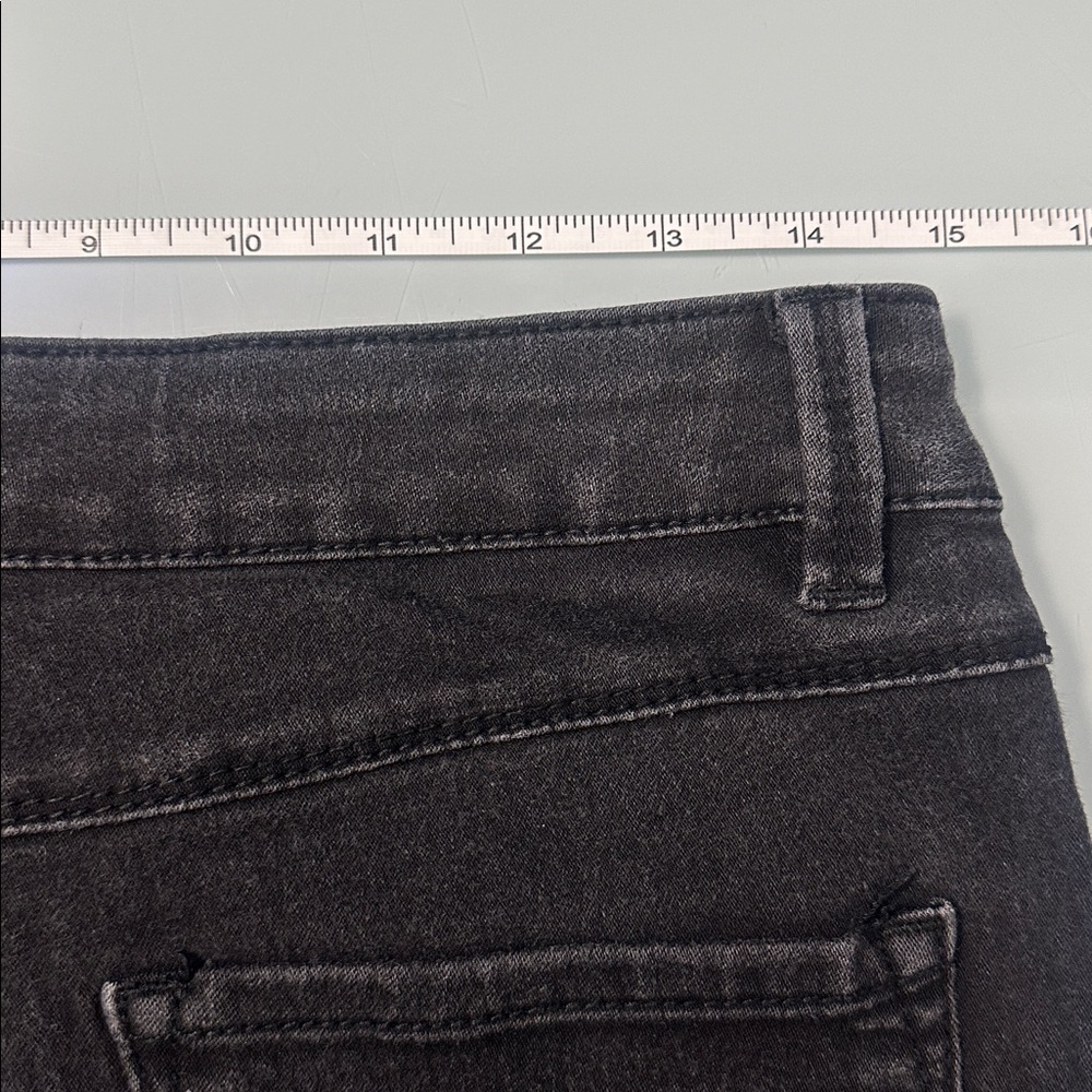 D. Jeans Black Skinny Jeans - Picture 5 of 6